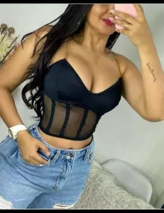 crop top cadena talla unica color negro